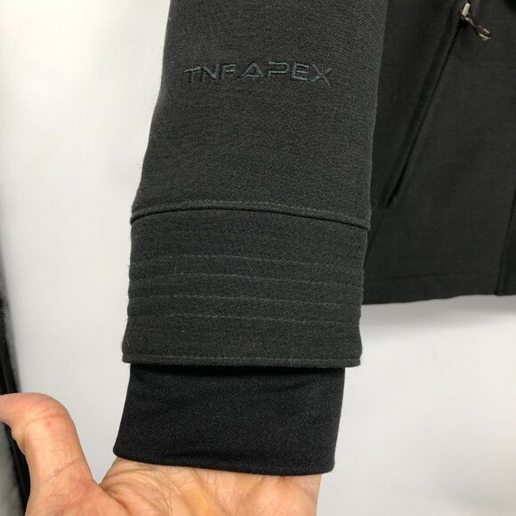 The North Face  Black APEX Primaloft Belted Jacket size S - Picture 8 of 16